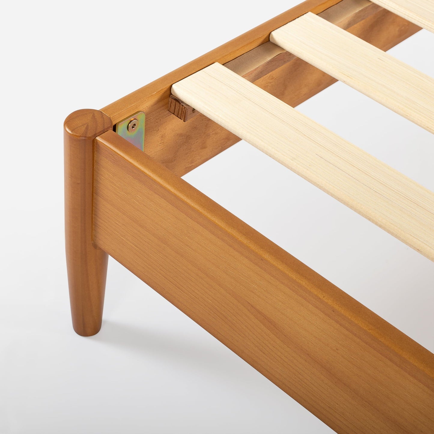 Zinus Allen 35" Mid Century Wood Platform Bed Frame, Queen