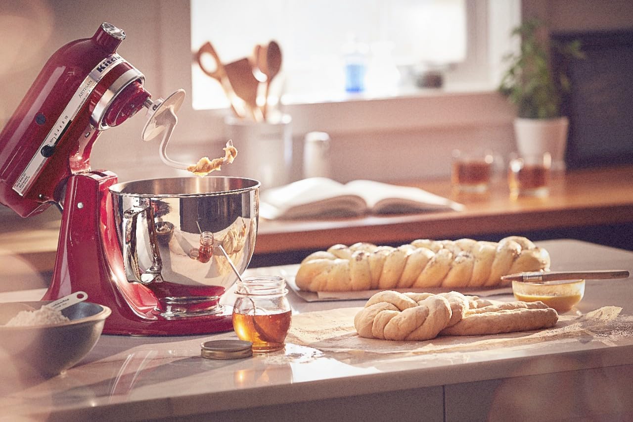 KSM150PSER Artisan Tilt-Head Stand Mixer with Pouring Shield. 5-Quart. Empire Red