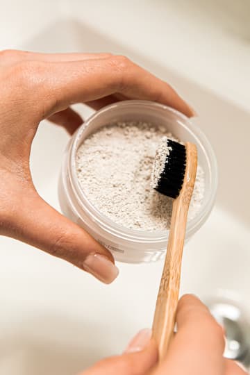 Toothpowder / Powdered Mineral Toothpaste