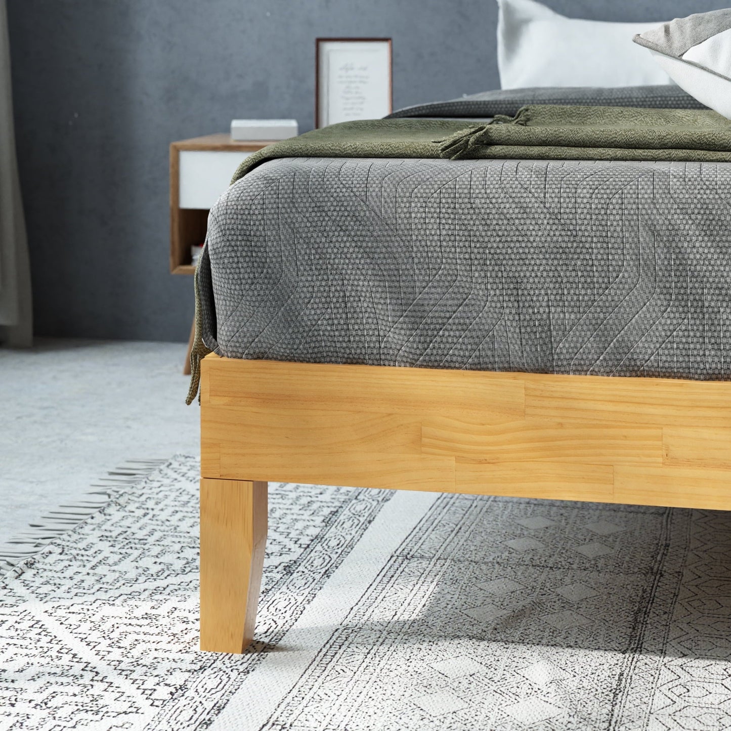 Zinus Moiz 14" Deluxe Wood Platform Bed Frame, Queen