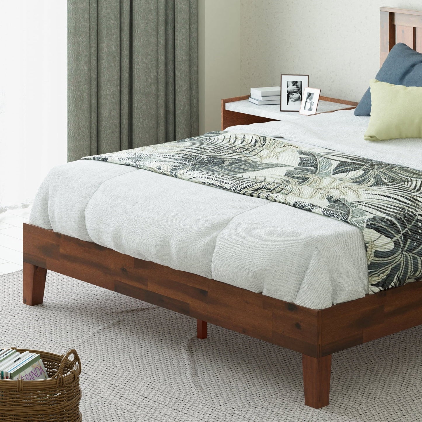 Zinus Vivek 37" Deluxe Wood Platform Bed Frame with Headboard, Queen