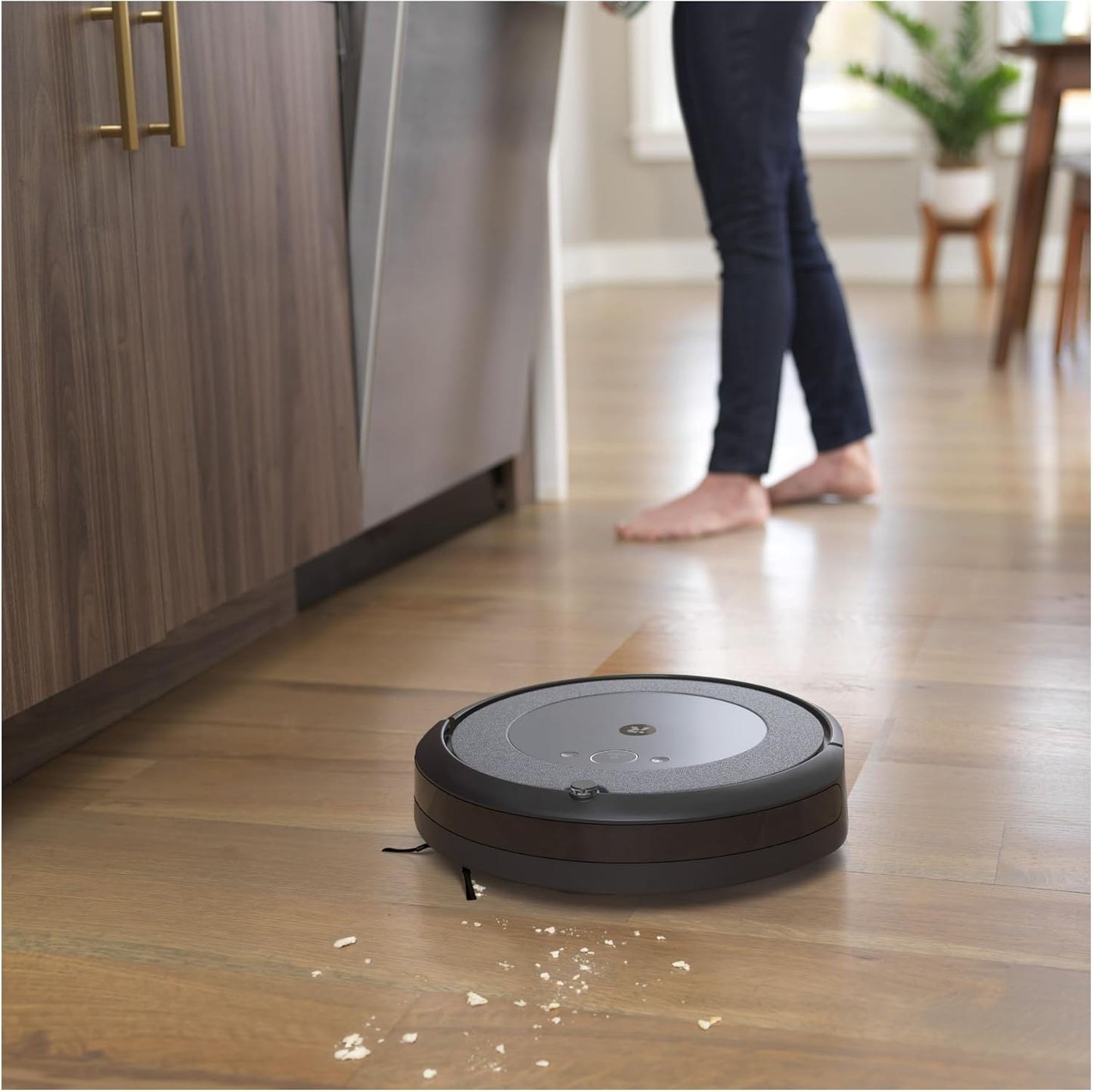 i5 Robot Vacuum & Mop - Clean by Room with Smart Mapping. Works with Alexa. Personalized Cleaning Powered OS. Ideal for Pet Hair. Carpet and Hard Floors