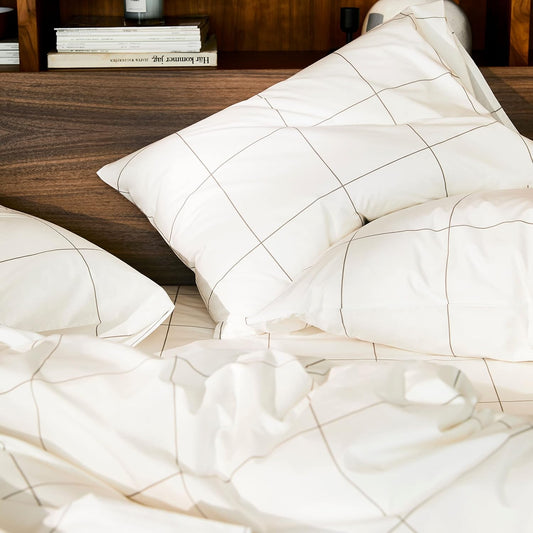 Luxury Percale 4 Piece Sheet Set - 100% Cotton. King Size in Window Pane - 1 Fitted Sheet. 1 Flat Sheet. 2 Pillowcases | Best Sheets for Hot Sleepers